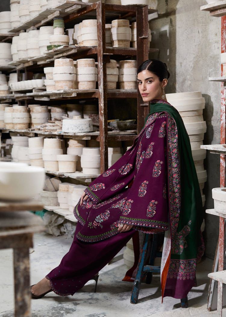 Embroidered Dhanak Suit – 3 Piece MB-NRP-042