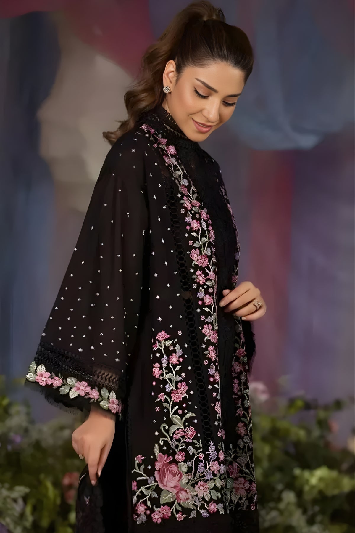 Embroidered Lawn Suit – 3 Piece (Embroidered Dupatta) MB-NRP-014