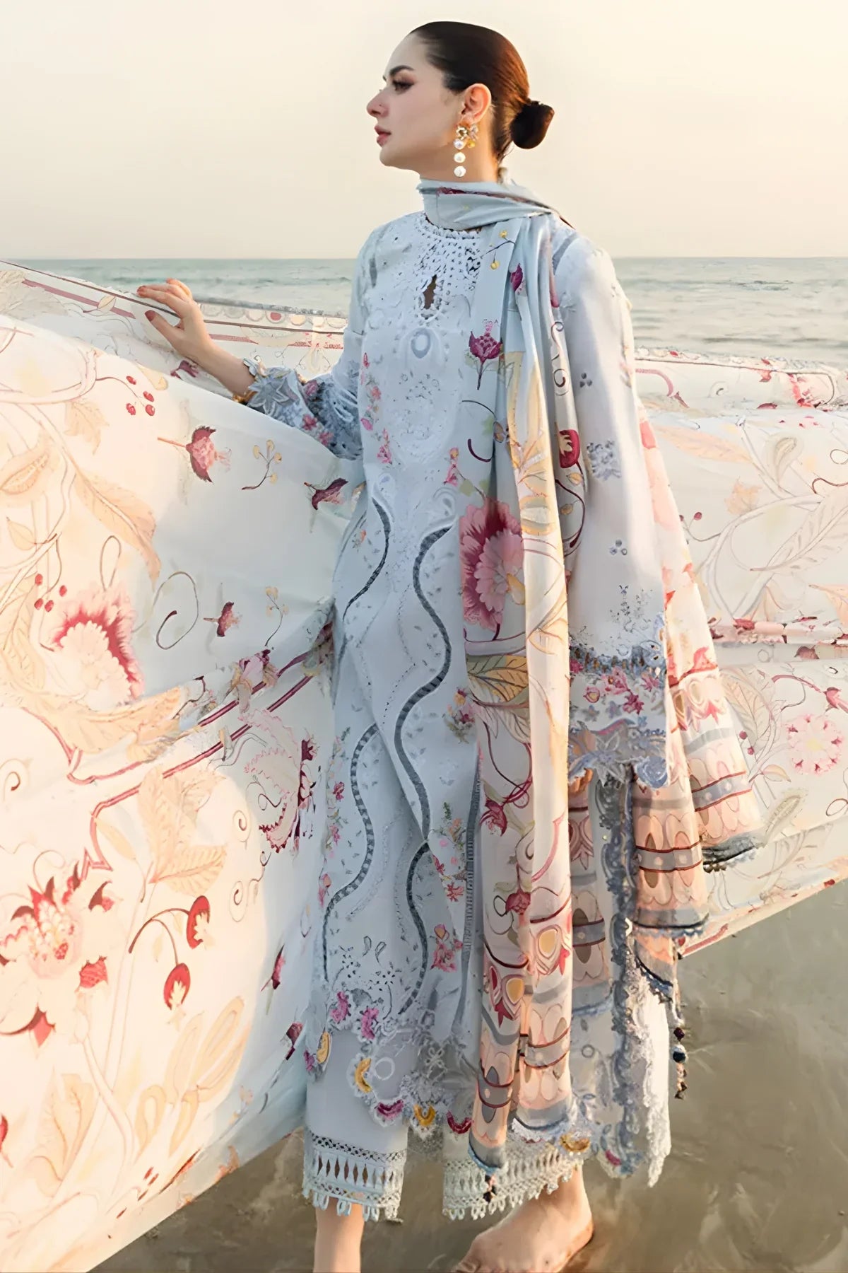 Qalamkar Embroidered Lawn Suit – 3 Piece (Printed Chiffon Dupatta) MB-NRP-095