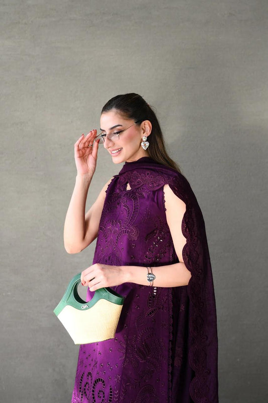 Chikan Embroidered Lawn Suit – 3 Piece (Khaddi Net Embroidered Dupatta) MB-NRP-168
