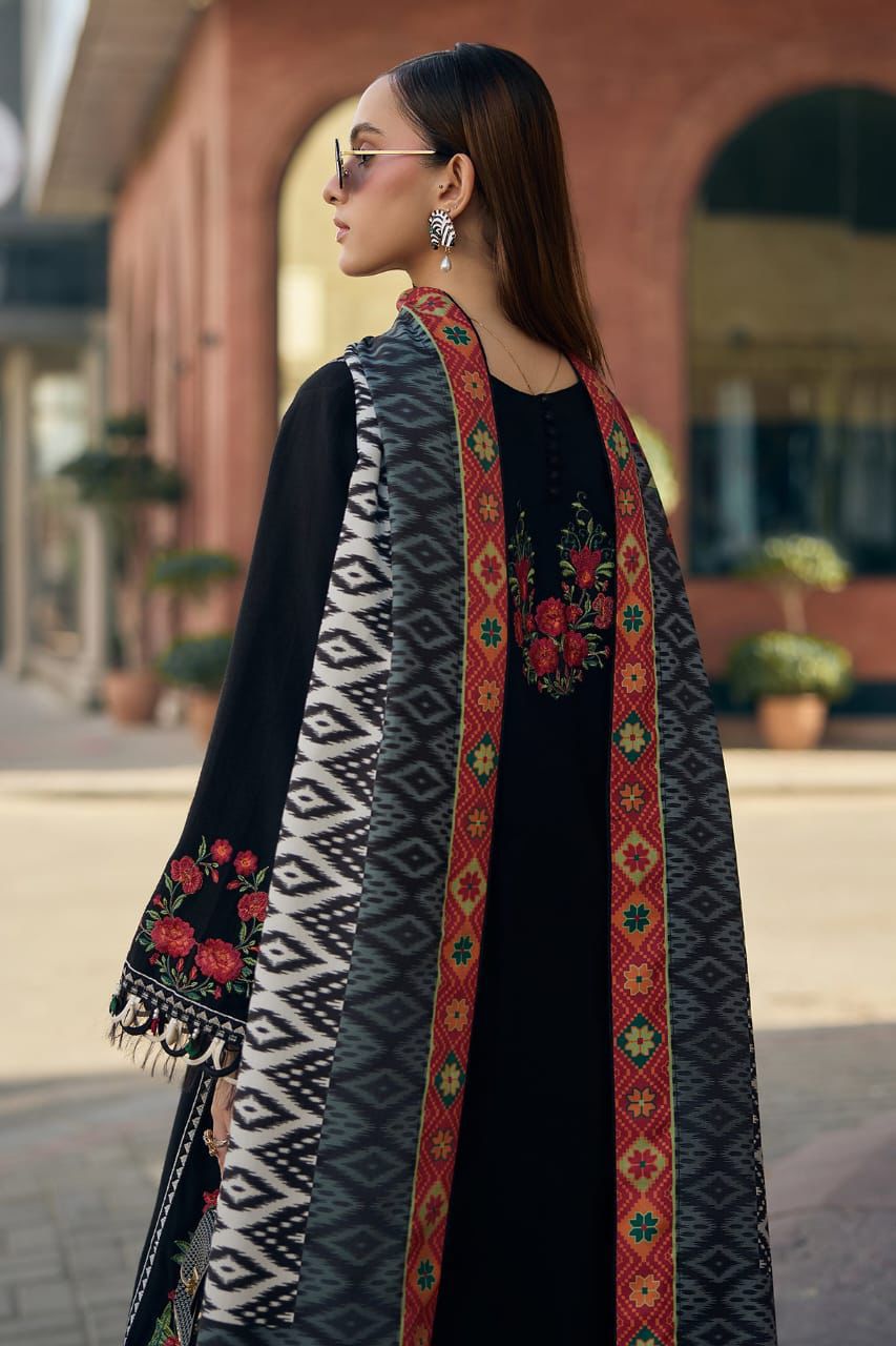 Embroidered Dhanak Suit – 3 Piece MB-NRP-043