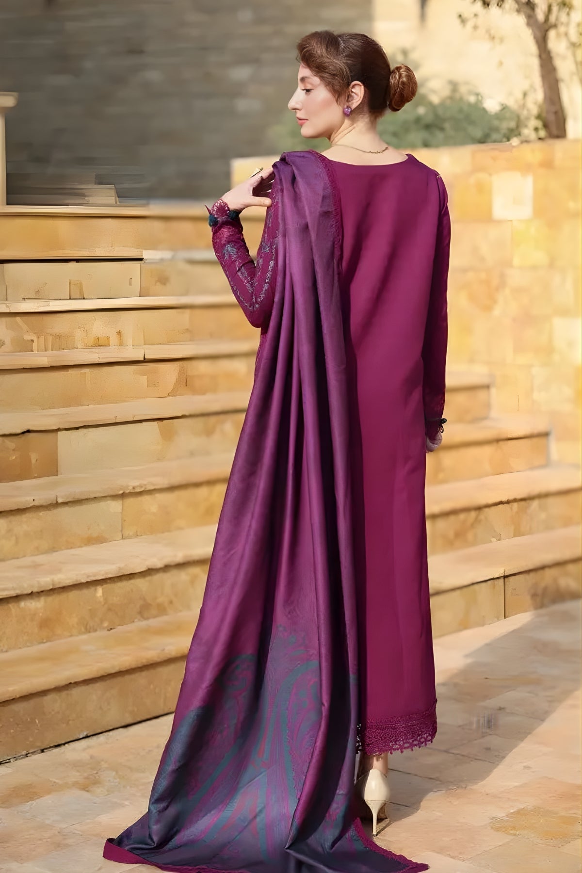 Embroidered Dhanak Suit – 3 Piece MB-NRP-005