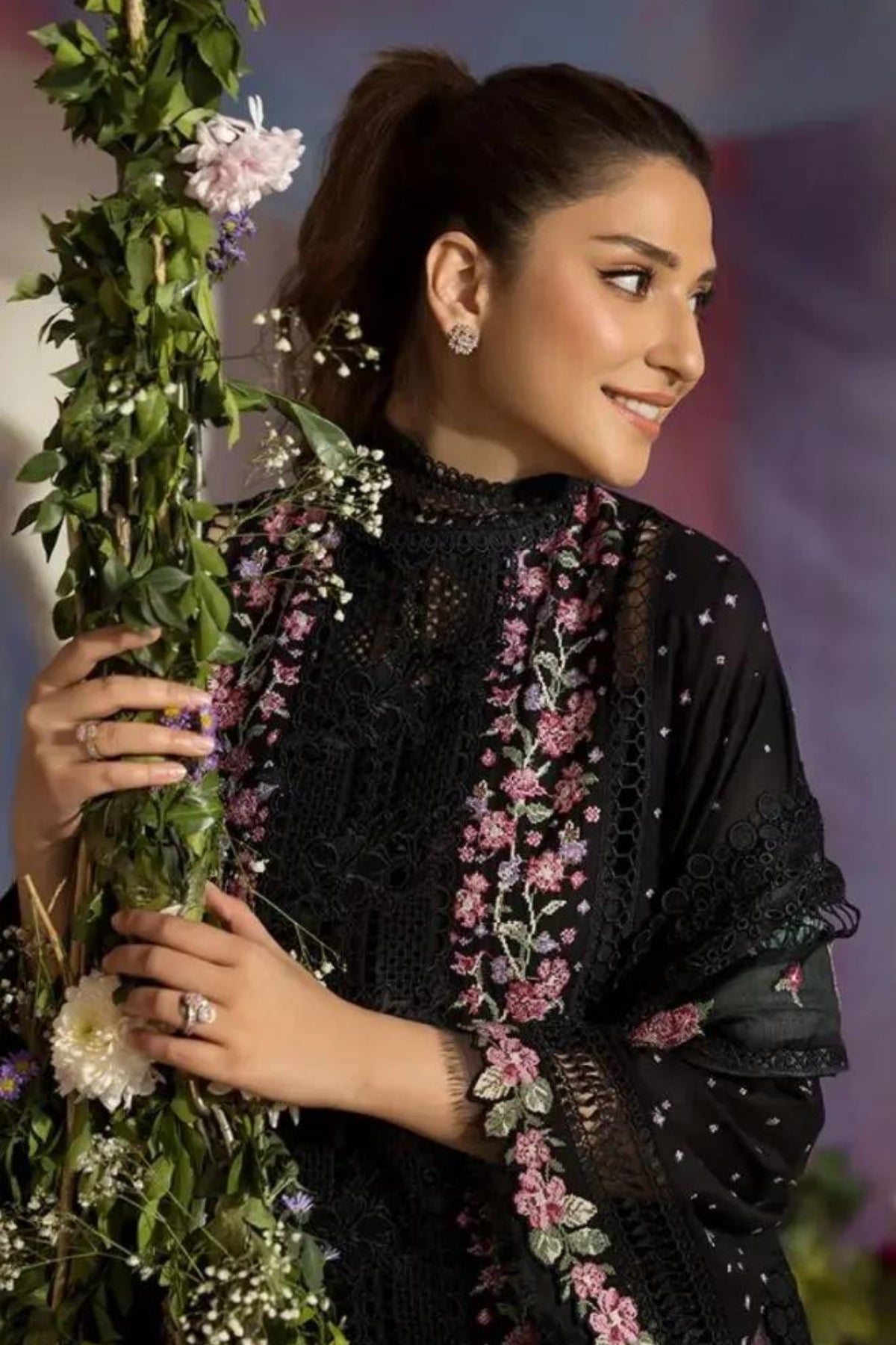 Embroidered Lawn Suit – 3 Piece (Embroidered Dupatta) MB-NRP-014