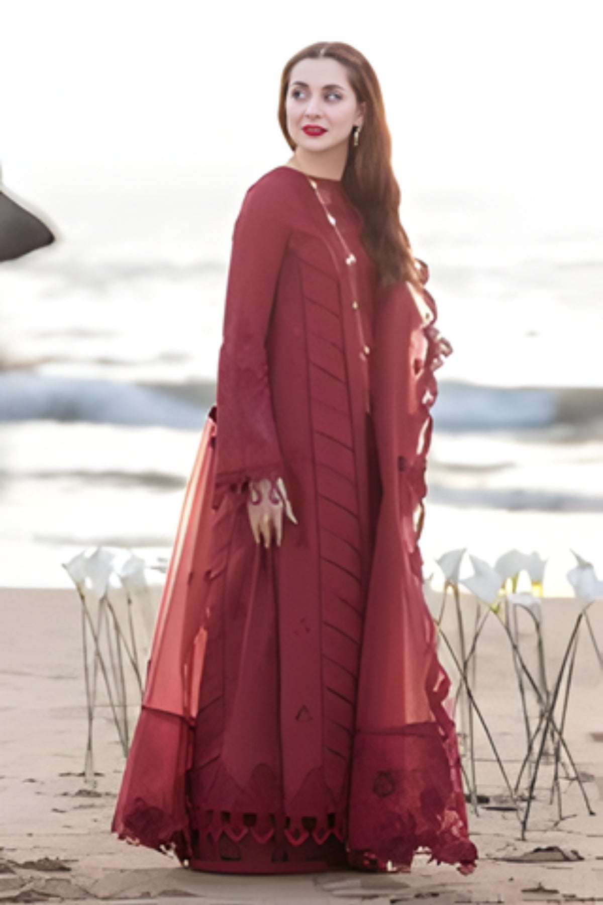 Embroidered Lawn Suit – 3 Piece MB-NRP-025