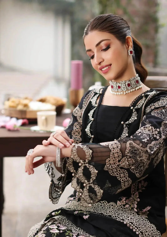 Embroidered Lawn Suit – 3 Piece MB-NRP-038