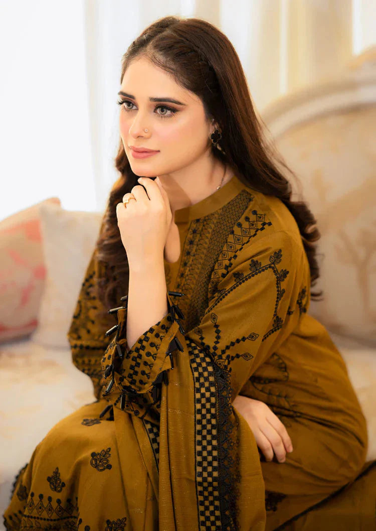 Embroidered Dhanak Suit – 3 Piece MB-NRP-040