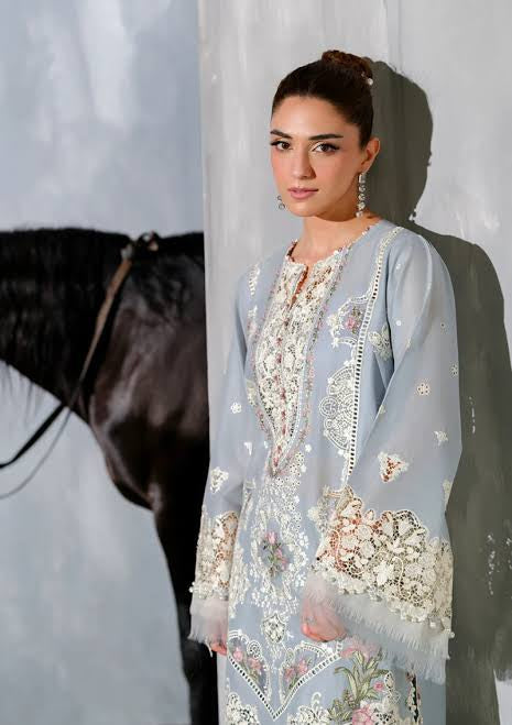 Luxury Embroidered Lawn Suit – 3 Piece MB-NRP-001