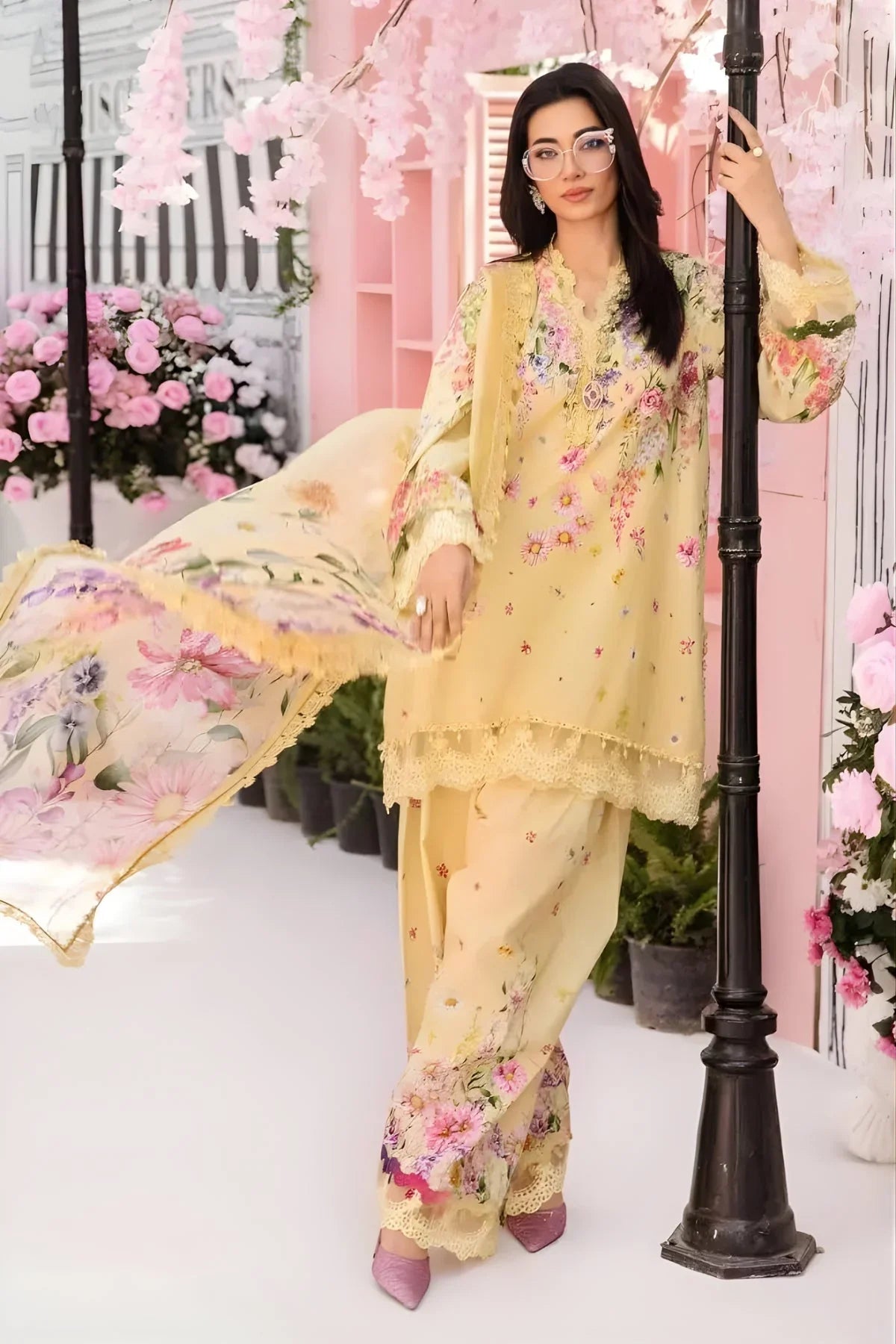 Maria B Printed Lawn Suit – 3 Piece (Banadora Shirt & Voil Dupatta) MB-NRP-109