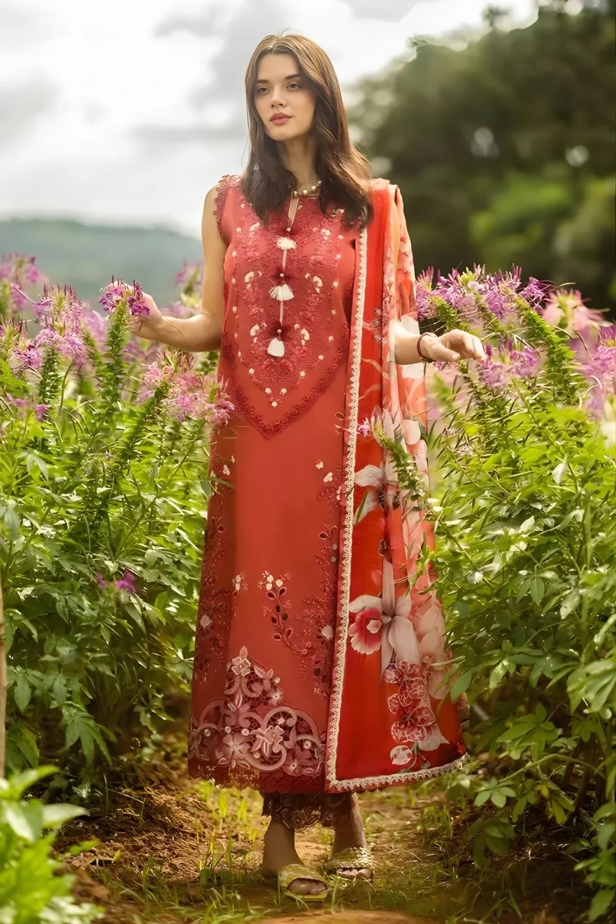 Mushq Embroidered Lawn Suit – 3 Piece (Silk Dupatta) MB-NRP-112