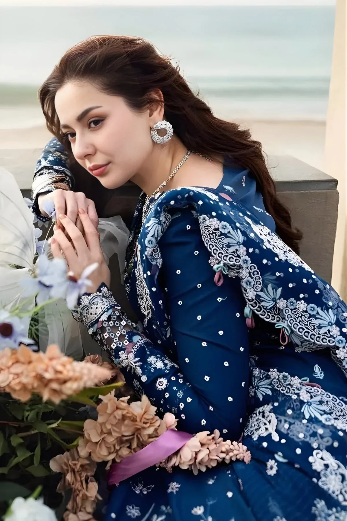 Embroidered Lawn Suit – 3 Piece (Slub Net Dupatta) MB-NRP-116