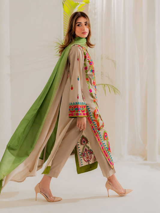 Vintage Embroidered Lawn Suit – 3 Piece (Slub Monark Ari Dupatta) MB-NRP-145