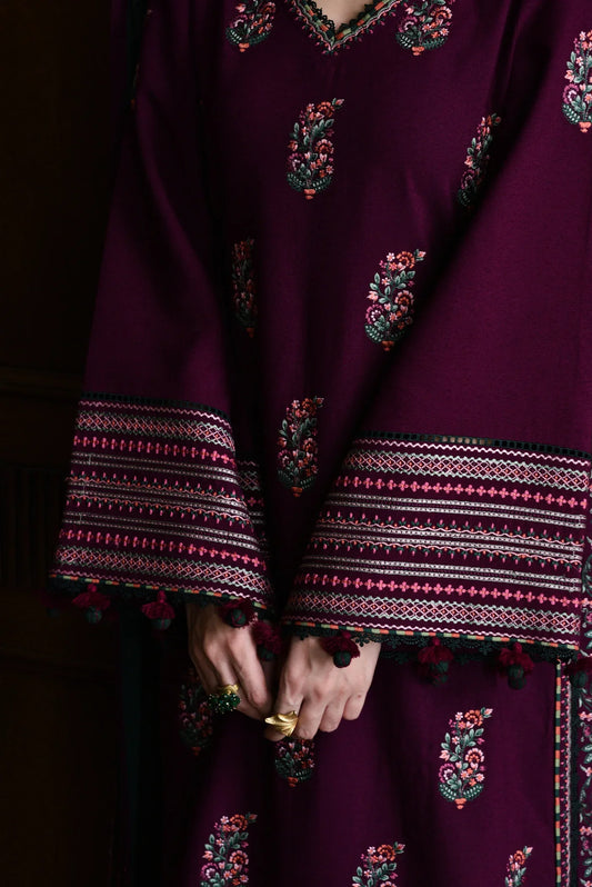 Embroidered Dhanak Suit – 3 Piece MB-NRP-080