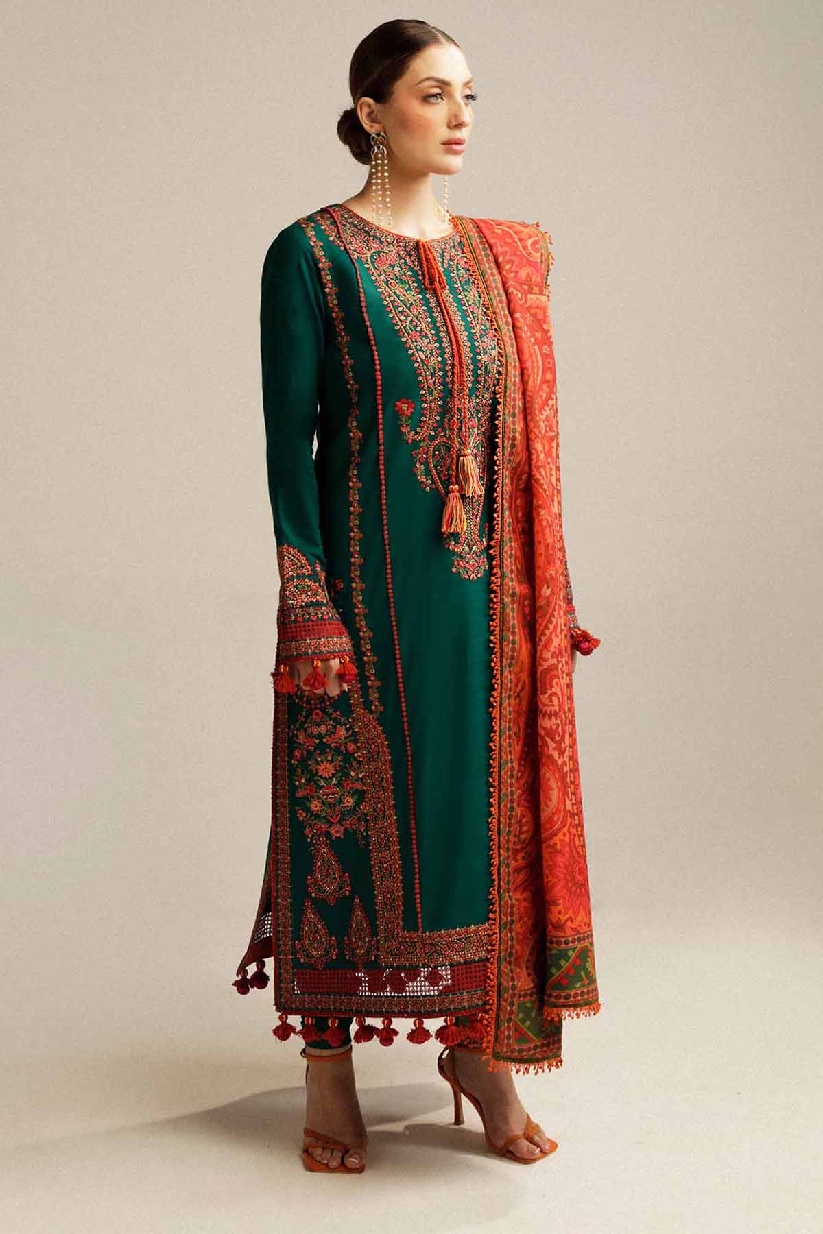 Embroidered Dhanak Suit – 3 Piece MB-NRP-067