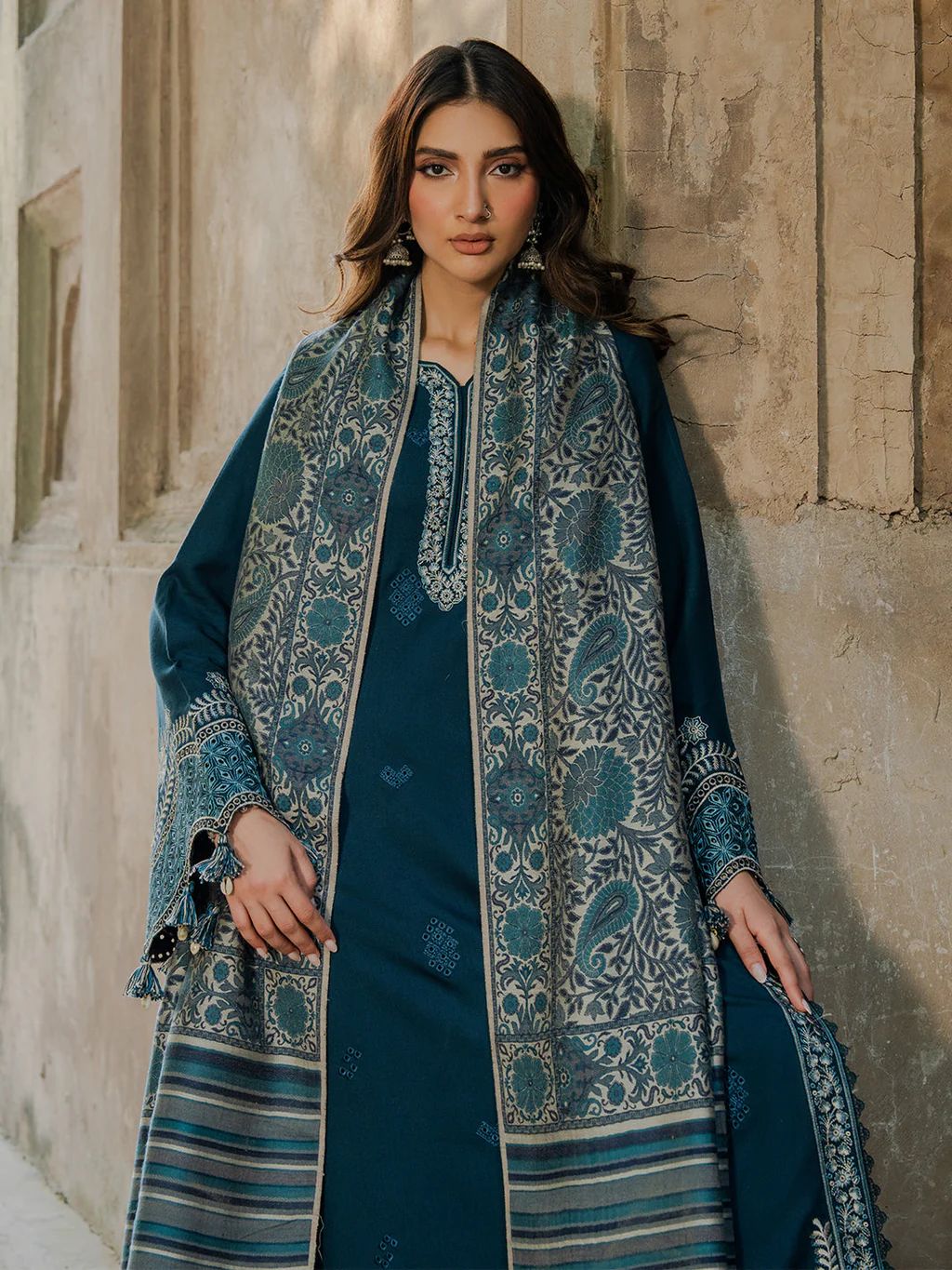 Embroidered Dhanak Suit – 3 Piece MB-NRP-060