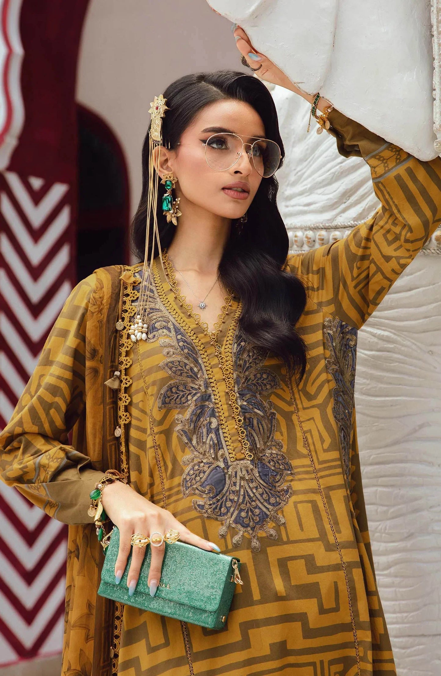 Maria.B. Printed Lawn Suit – 3 Piece MB-NRP-046